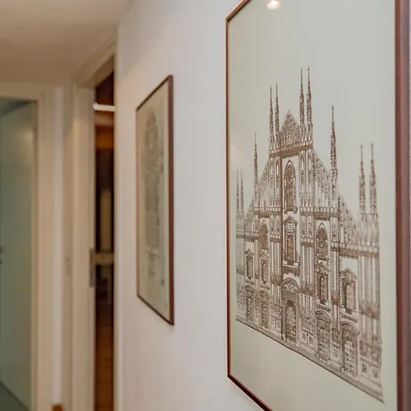 Mansarda In Piazza Duomo Apartament Mediolan