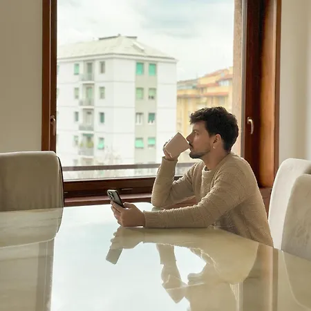 Artstay - Free Parking, Luxury Apt, M5, Sauna Milano
