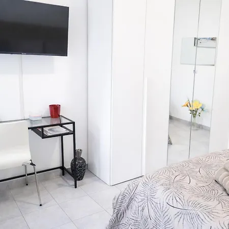 Lejlighed Vivimihome - Crespi House A 3 Minuti Dalla Metro