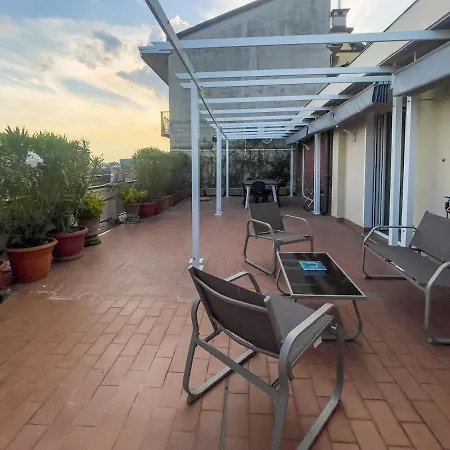 Pier's House - Attico A 3 Chilometri Dal Centro