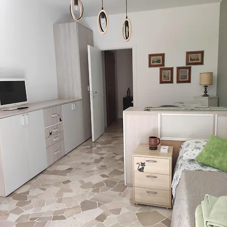 La Casa Di Chira Con Casa Silvestro * Milan