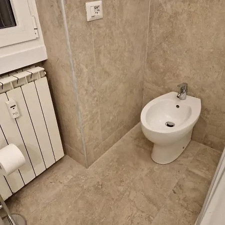 Pier's House - Attico A 3 Chilometri Dal Centro * Milão