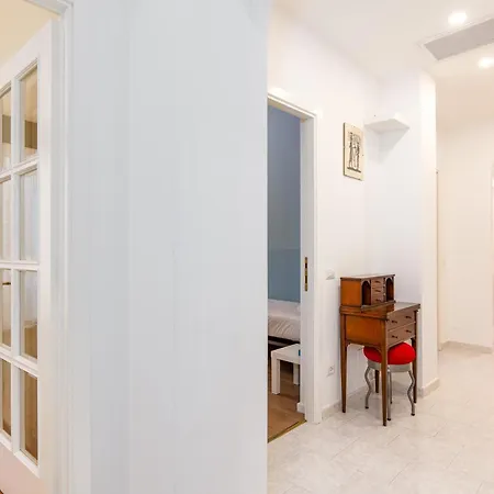 Smart Living Bocconi - Your From Milánó