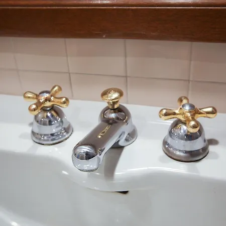 Hacca Collection - Corso Magenta, Unique And Charming 2br