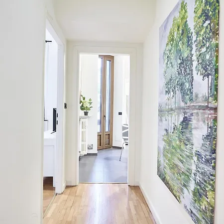 Easylife - - Battisti 13 - Duomo アパート *