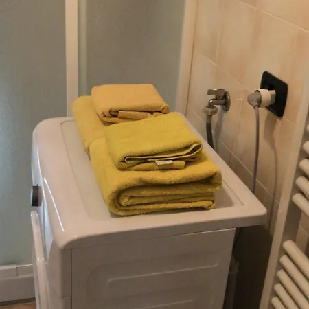 아파트 필 라이크 인 밀란 *