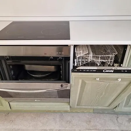 Pier's House - Attico A 3 Chilometri Dal Centro Apartamento *