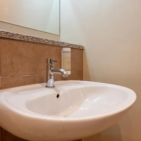 Italianway - The B Village New Daire *