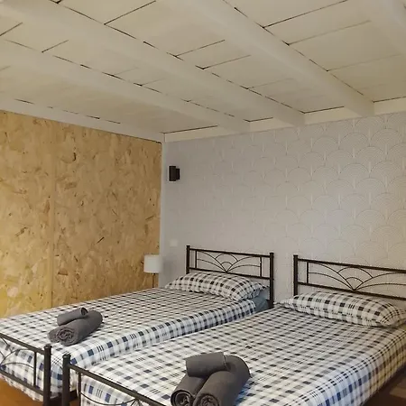 Sansiro Fiera * Milán