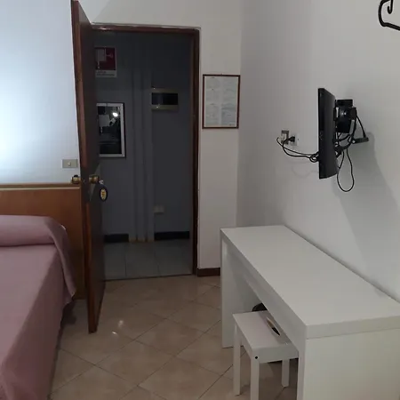 Studi Hotel 3*