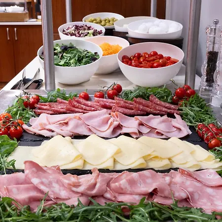 Otel Garibaldi Station By Ihg Milano