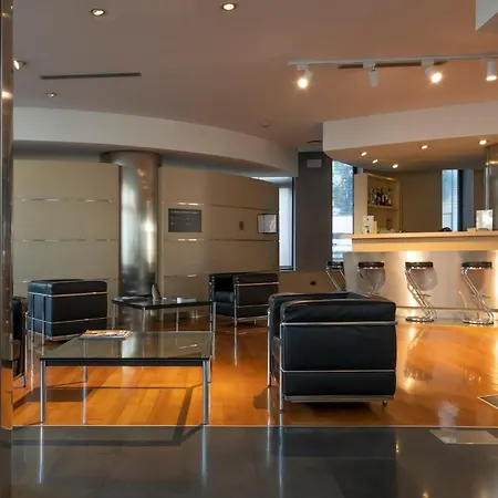 Hotell Hotiday Navigli 4*