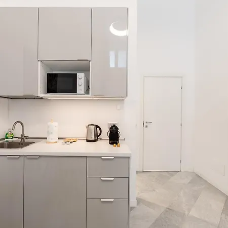 Acero & Ibisco - Repubblica By Innstay 3* Milano