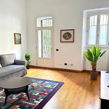 Rainbow District Mood 米兰