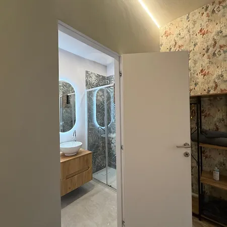 Califla Guest house 3*