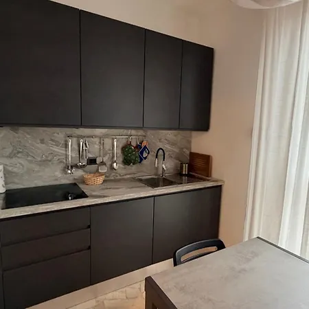 Casa Alisella 3* מילאנו