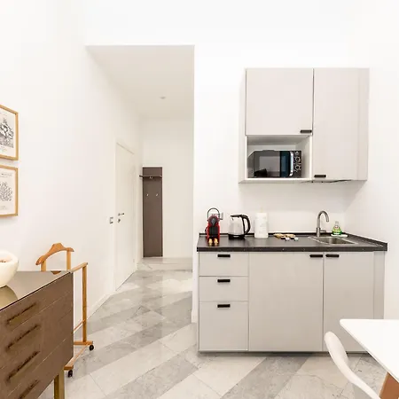 Acero & Ibisco - Repubblica By Innstay 3* Milano