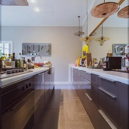 Designed Luxury Loft With Private Exclusive Garden Villa Milan