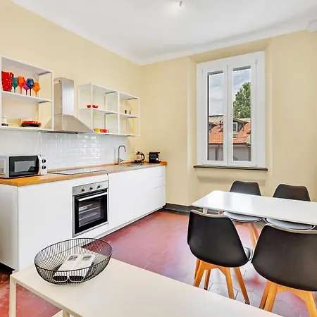 Appartement Classy With 2 Bedrooms Milan