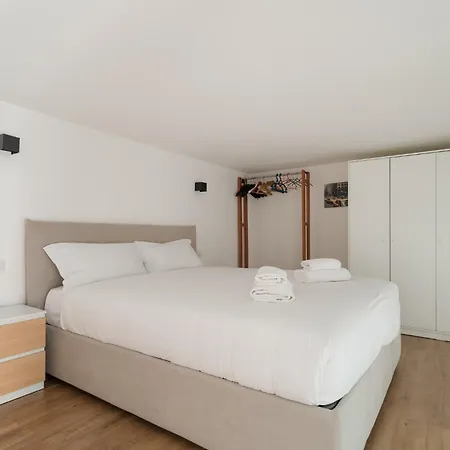 Guesthost - Affori Cozy Flat Apartment Milan