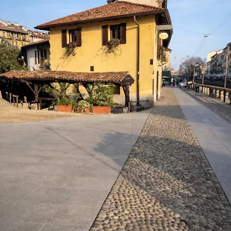 Cozy Oasis On The Navigli *