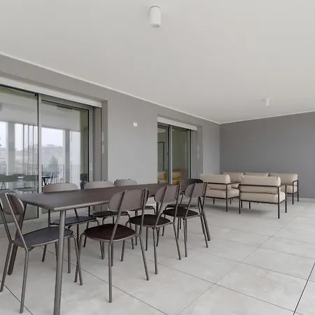 아파트 Guesthost - Lambrate Modern Flat With Terrace *