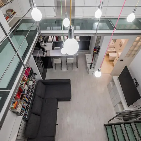 The Stardust Loft - Porta Romana Area * Milánó