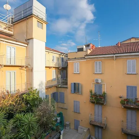 Hacca Collection-luxe 1br With Terrace In Pta Venezia Appartement