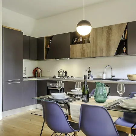 Apartamento A 6 Fermate Dal Duomo, Trilocale Con 2 Bagni Milão