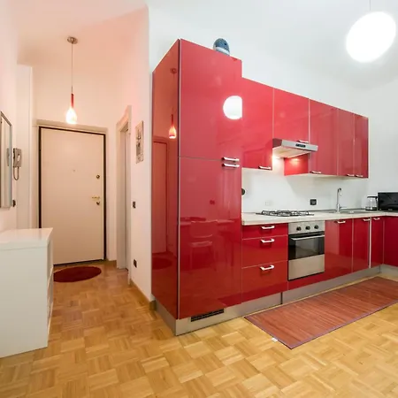 Via Sangallo 9 Apartamento *