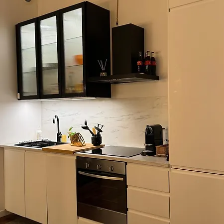 Elegant With Terrace Διαμέρισμα *