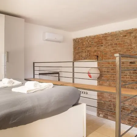 Ieo & Porta Romana - Leobrothers - Ripamonti 198 Apartment Milan