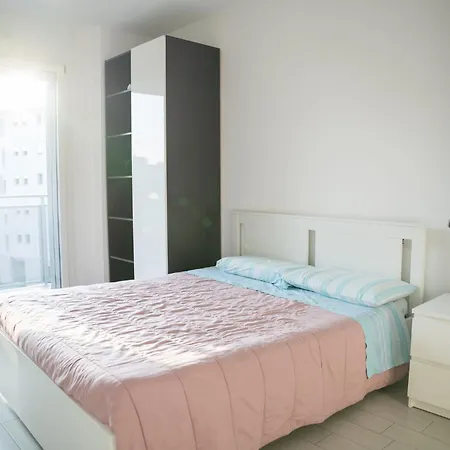 Apartman 3br With Large Terrace - 800m From San Leonardo M1