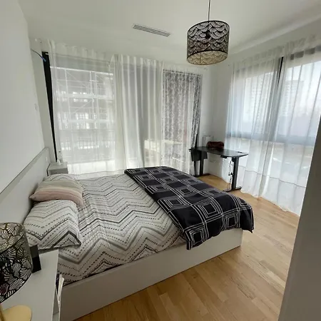 Cozy In * ميلان