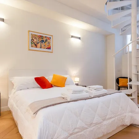 Apartman Elegant Duplex With Modern Design In