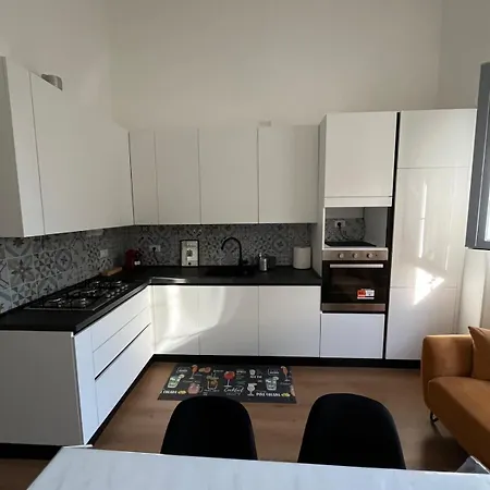 Modern In Dergano דירה *