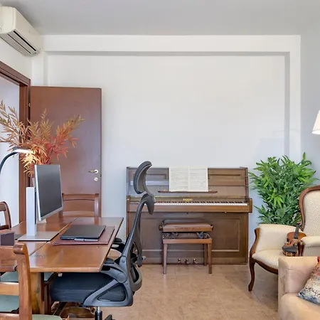 דירה Citylife Penthouse -Terrace, Piano, Gym - Mico Metro - Su Scannu מילאנו