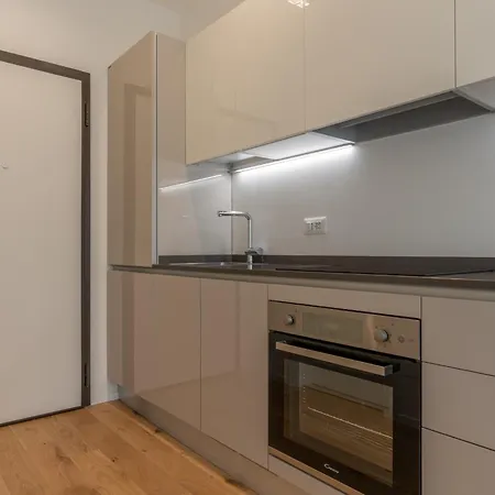 Daire Casa Delle Basiliche Milano