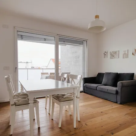 Lejlighed Just Urban - Bright 2br With Terrace 10 Min M4 To Duomo Milano