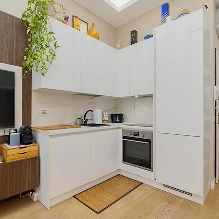 Apartman Bnbest Farini Enjoy Isola 4 Pax Milánó