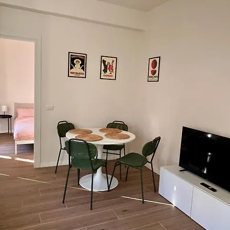 Modern And Bright House 20 Minutes From The Duomo Appartamento *