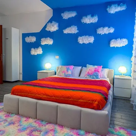 Apartment Cloud House - Gorla M1 Red Metro Station *