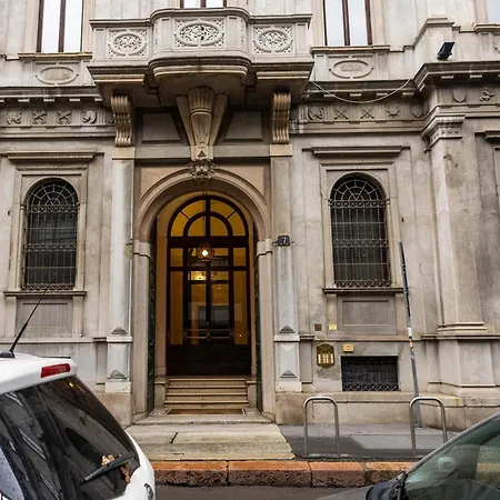 Apartment Cozy Near To Duomo Milan