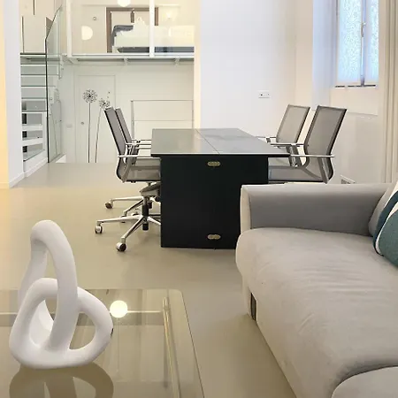 Flatsharing - Collegno 3 Level Loft Appartement