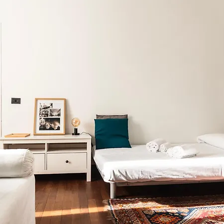 Youhosty - Ticinese Wood 60 Apartmán Milán
