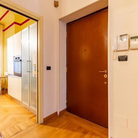 Apartmán Pianob Duomo - Spacious 2br For 8 In *