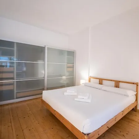 Apartamento Free Parking, 2 Min To Metro, 8 Min To Rho Fair Milán