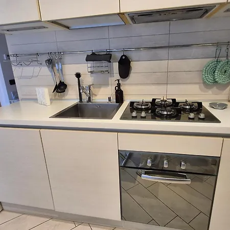 La Casa Di Dani A 15 Min Dal Centro Mediolan