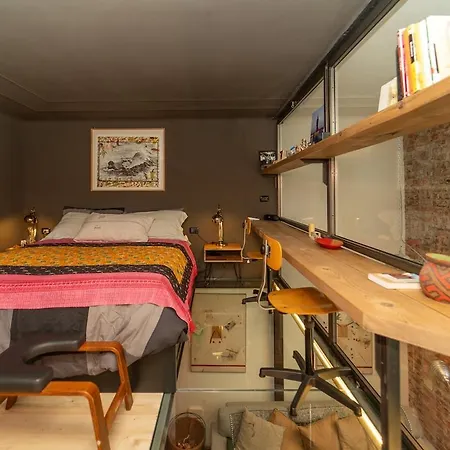 Urban-ethnic Con Ac, Wifi E Smart Tv *