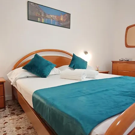 Nora House Milão